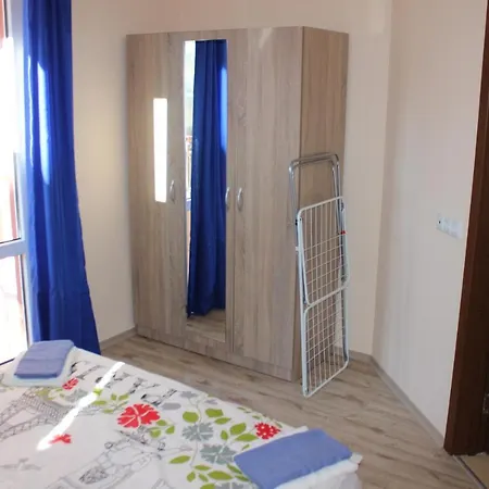 симона 2 Apartment Pomorie
