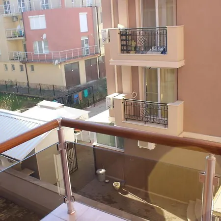 симона 2 Apartment *